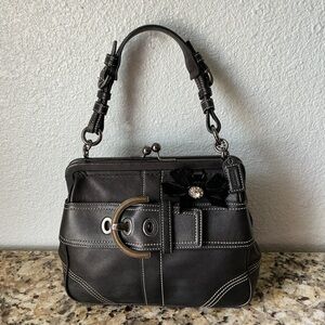 Coach Vintage SoHo Black Leather Kisslock Handbag